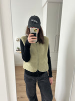 Load image into Gallery viewer, Preorder NEW Pos vest light (pistachio)

