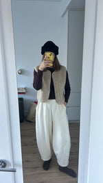 Load image into Gallery viewer, Preorder NEW Tyb womens wool bodywarmer (sand brown)
