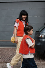 Load image into Gallery viewer, preorder kids camino gilet (coral w lavender trim)
