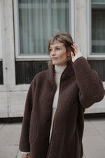 Load image into Gallery viewer, Preorder Puro Jacket (chocolate martini)
