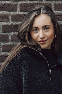 Preorder bel 3/4 zip sweater (deep black)