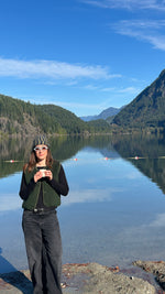 Load image into Gallery viewer, Preorder NEW Tyb womens wool bodywarmer (dark green)
