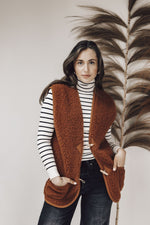 Load image into Gallery viewer, Preorder womens classic wool bodywarmer fox

