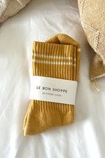 Load image into Gallery viewer, Boyfriend socks (butter)
