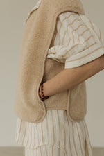Load image into Gallery viewer, Preorder Luise Gilet (sand brown)
