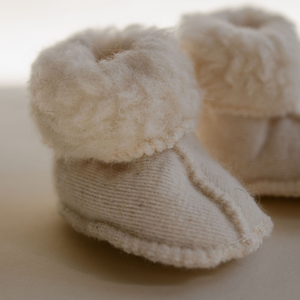 preorder merino wool slippers (natural)